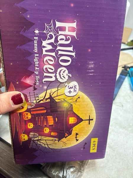 Condition photo showing New/Like New for 6 PCS Halloween Light Up Toys - Halloween Pumpkin Themed Toys, Great Halloween Party Favors for Kids, Toddlers, Boys and Girls, Suitable for Classroom Prizes, Kids Prizes, Student Gifts 6 6PCS Mixed Pumpkin Toys