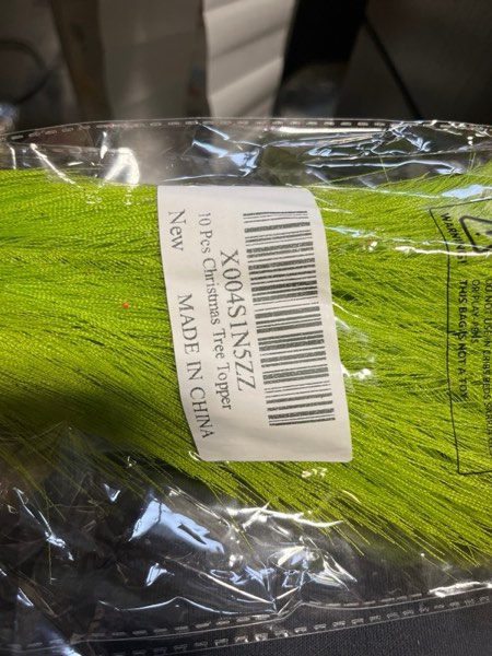 Condition photo showing New/Like New for 10 Pcs Lime Green Artificial Branches for Christmas Decorations, 16'' Faux Greenery Stems Fake Picks for Vase DIY Crafts Garland Wreath Christmas Indoor Decor