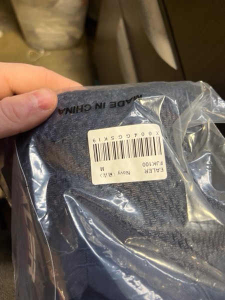 Condition photo showing New/Like New for (Medium) EALER Boys' Youth Stretch Football Practice Jersey, Blank Football Jersey, Mesh Athletic Football Shirt, Practice Uniform Navy Blue Medium