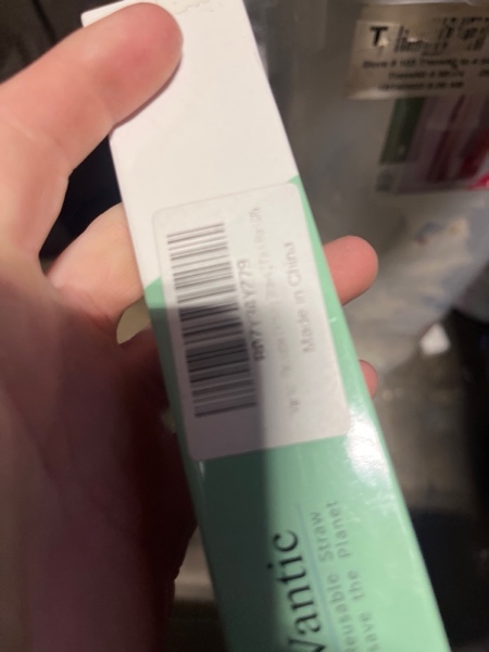 Condition photo showing New/Like New for Vantic Reusable Collapsible Straws - 2Pack Telescopic Stainless Steel Portable Drinking Straw with Travel Case & Cleaning Brush for 12oz/20oz/30oz Cups-Red & Black