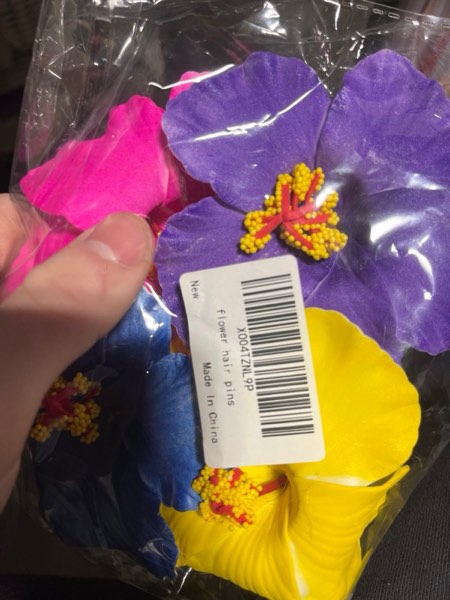 Condition photo showing New/Like New for Hawaiian Flower Shaped Hair Clips, 4 Pack of Bohemian Hair Accessories for Women, 3.74 Inch Hibiscus Hair Clips, Hair Accessories Suitable for Holiday Beach Party (Yellow, Purple, Blue,Rose red)
