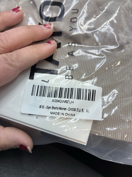 Condition photo showing New/Like New for TAYOEA Workout Shorts Women Scrunch Butt Booty Lifting Seamless Biker Shorts for Gym Athletic Yoga X-Small Dust