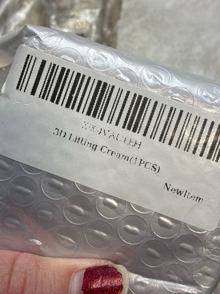 Condition photo showing New/Like New for 3D Effect Facial Cream 1.7 fl oz, Probiotic & Peptide Night Moisturizer for Face and Neck, Helps Improve the Look of Firmness and Fine Lines (1)
