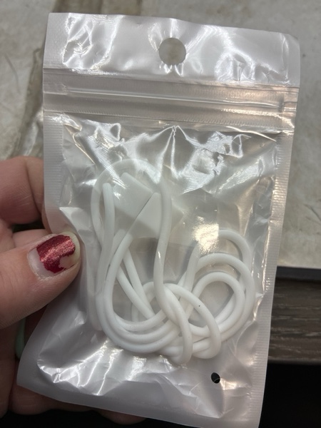 Condition photo showing New/Like New for cobcobb Ultra Strong Magnetic Airpod Pro Strap Anti-Lost Cord Sports Lanyard Compatible with Airpods