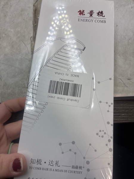 Condition photo showing New/Like New for Hair Comb, Dandruff Removal Comb Plastic, All Hair Types, Manual, for People with Dandruff Problems