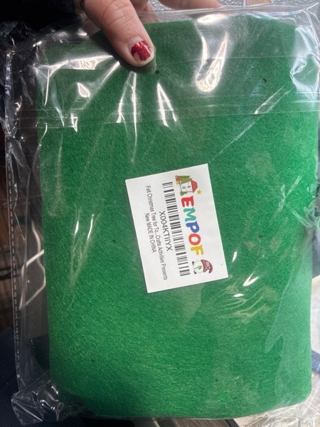 Condition photo showing New/Like New for Felt Christmas Tree for Toddlers, 3.3ft Felt DIY Tree Set for Kids Wall with Lights + Gnome Advent Calendar + 34 Ornaments, Indoor Christmas Hanging Wall Tree Home Decor, Kids Xmas Activities Gifts C-gnome