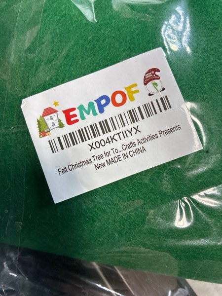 Condition photo showing New/Like New for Felt Christmas Tree for Toddlers, 3.3ft Felt DIY Tree Set for Kids Wall with Lights + Gnome Advent Calendar + 34 Ornaments, Indoor Christmas Hanging Wall Tree Home Decor, Kids Xmas Activities Gifts C-gnome