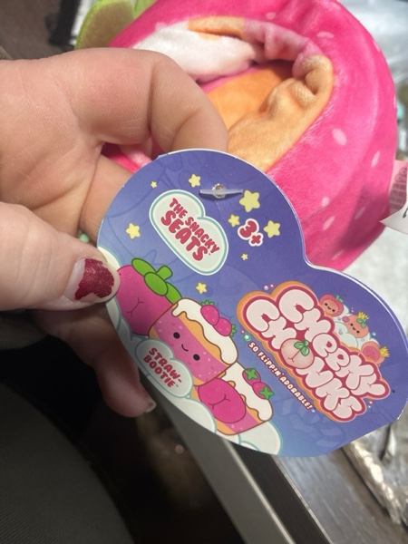 Condition photo showing New/Like New for Cheeky Chonks 4.5" Straw-Bootie Reversible Plush