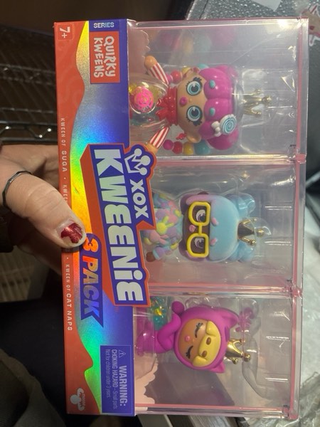 Condition photo showing New/Like New for XOX Kweenie 3-Pack Quirky Collectible Dolls – Surprise Fashion Figures with Accessories  for Kids Ages 4+