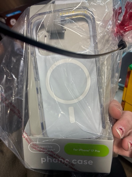 Condition photo showing New/Like New for iPhone 17 Pro MagSafe Phone Case - heyday™ Poppies Print