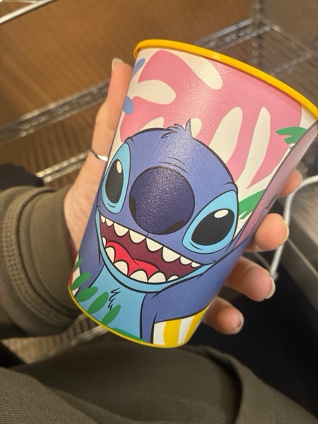 Condition photo showing New/Like New for Multicolor Disney Lilo & Stitch Design Plastic Stadium Cup, 16 oz (1 Count) - Durable Drinkware, Ideal for Kids Birthdays, Themed Events & Everyday Use