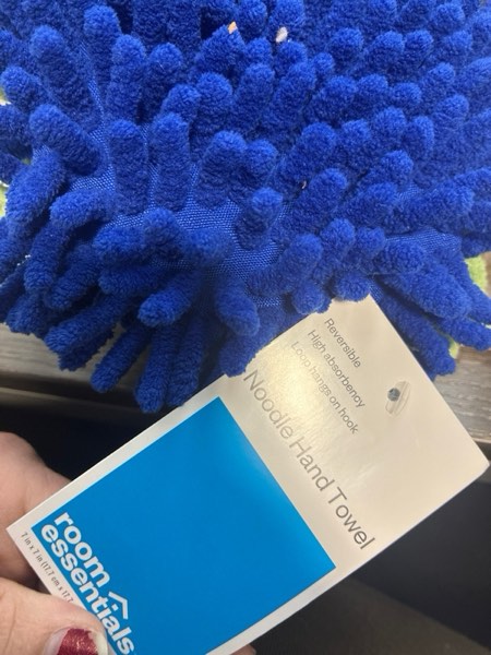 Condition photo showing New/Like New for Noodle Round Hand Towel Blue/Green - Room Essentials™