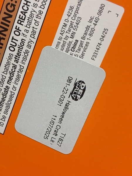 Condition photo showing New/Like New for Mondo Llama Paint-Your-Own Lit Haunted House Kit.