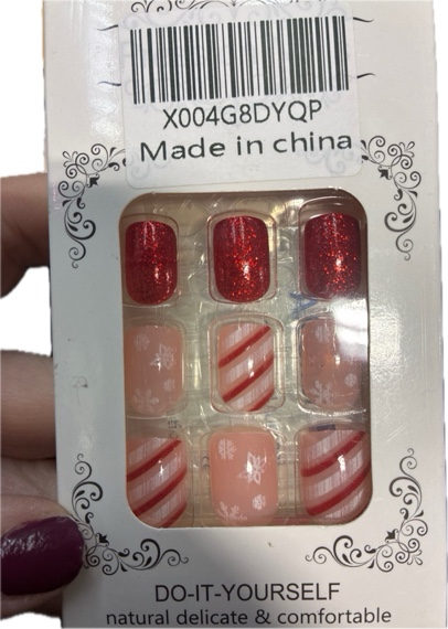 Do-It-Yourself False Nails