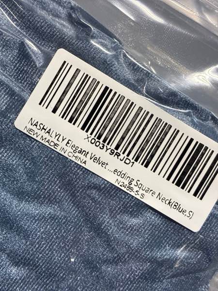 Condition photo showing New/Like New for (Small) NASHALYLY Elegant Velvet Dress for Women,Sexy Long Sleeve Bodycon Mermaid Dress Ruched Cocktail Party Wedding Square Neck