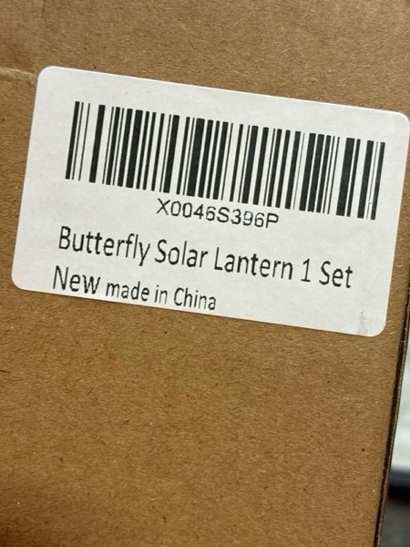 Condition photo showing New/Like New for Butterfly Solar Lantern — Gifts for Women/Mom Birthday, Butterfly Decorations for Garden Patio Yard Porch Decor, Big Metal Hanging Solar Lanterns Outdoor Waterproof (1 Butterfly)