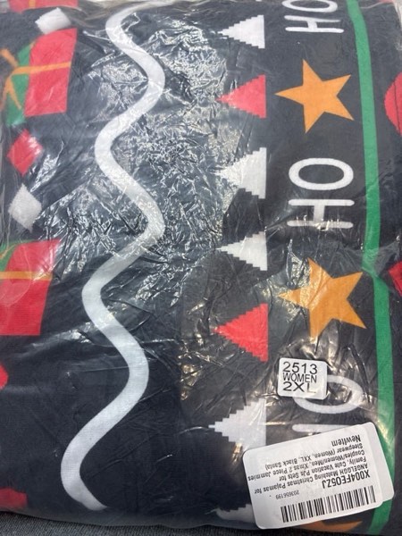 angelggh matching christmas pajamas for family, cute vacation pjs sets for couples/women/men, xmas 2 piece jammies sleepwear men small black white