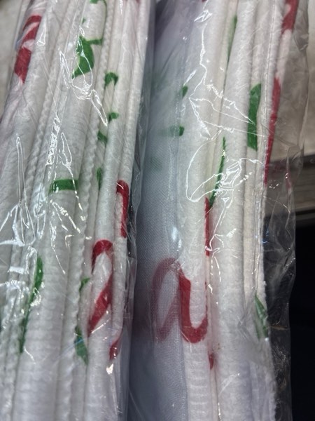 Condition photo showing New/Like New for Nialnant Set of 4 Christmas Dish Towels for Kitchen and Bathroom, Housewarming Gifts Christmas Decoration for Kitchen-16 x 23.6 Inch