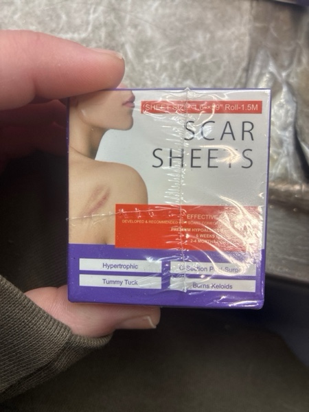 Condition photo showing New/Like New for Women's Medical soft silicone scar sheets(1.6”x59”),keloid bump removal,keloid scar treatment hydrocolloid roll,silicone scar sheets,silicone scar tape for surgical scars wrinkles