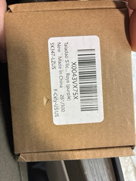 Condition photo showing New/Like New for Silicone Cover Case for Bitzee Interactive Toy Digital Pet With Lanyard, Protective Holder Skin for Virtual Electronic Pets for Girls & Boys (Purple)