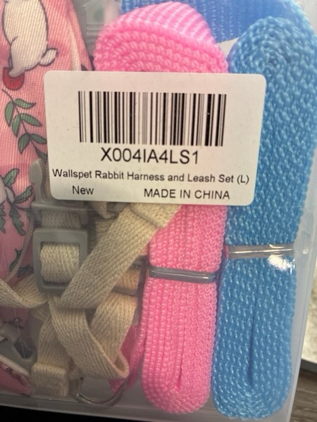 Condition photo showing New/Like New for 2Pcs Rabbit Harness and Leash Set Soft Adjustable Clothes for Bunny Guinea Pigs Chinchillas Small Pets Walking Harness Small Rabbits Outdoor Camping Hiking Training (M)