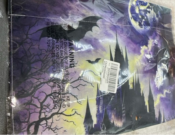 Condition photo showing New/Like New for IVN Halloween Garden Flag — 12x18 Inches Double Sided Haunted Castle with Bats and Moonlight Outdoor Yard Flag for Outside Home Front Door Lawn Porch Patio Welcome Decor
