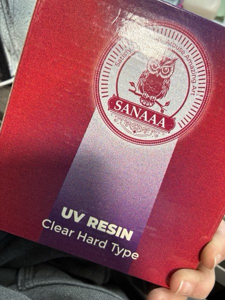 Condition photo showing New/Like New for SANAAA 250g UV Resin, Upgrade Crystal Clear Hard Type Ultraviolet Fast Curing Resin for DIY, Jewelry Making (250g)