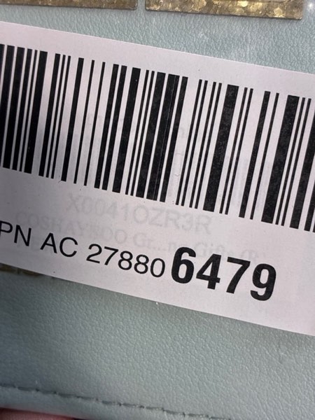 Condition photo showing New/Like New for Cosmetic travel bag for women