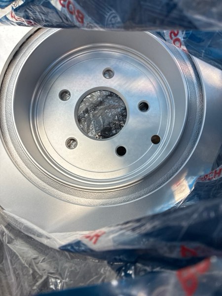 Condition photo showing New/Like New for Rear Brake Drum Kit