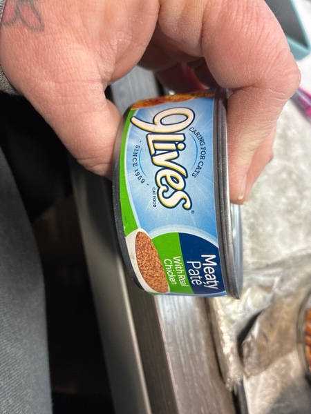 Condition photo showing New/Like New for 9LIVES MEATY PATE CHICKEN