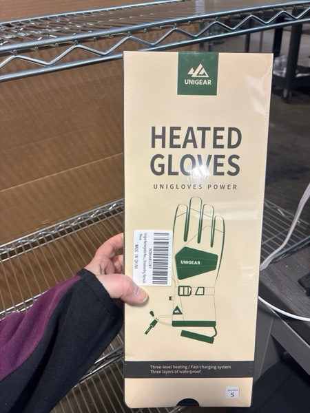 Condition photo showing New/Like New for Unigear Rechargeable Heated Gloves for Men Women, 3 Heating Level Electric Battery Ski Gloves, Thinsulate Waterproof Winter Touchscreen Leather for Outdoor Work, Snowboarding, Raynauds