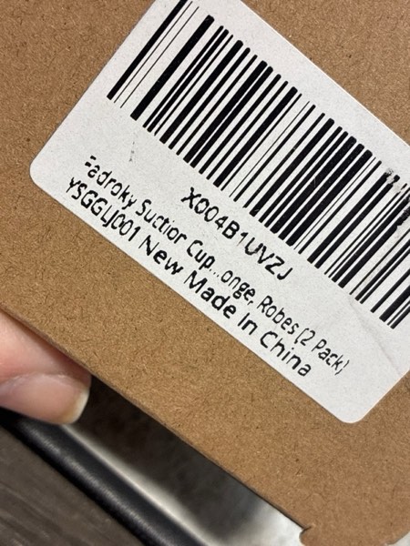 Condition photo showing New/Like New for Adhesive Suction Cup Hooks, 15lbs Heavy Duty Black Towel Hooks for Bathroom, Waterproof Stainless Steel Bath Towel Hooks, Punch-Free Hooks for Shower, Towels, Bath Sponge, Robes (2 Pack)