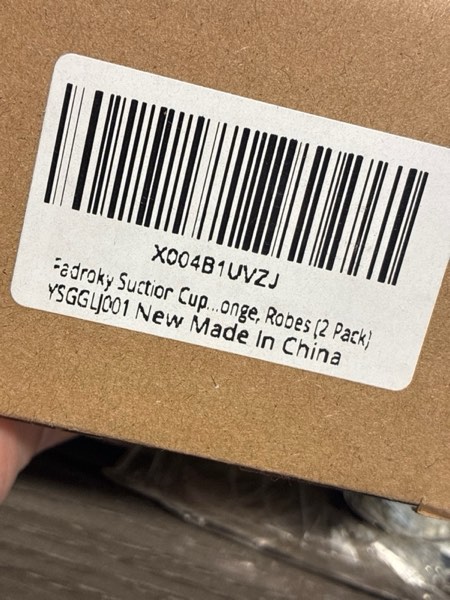 Condition photo showing New/Like New for Adhesive Suction Cup Hooks, 15lbs Heavy Duty Black Towel Hooks for Bathroom, Waterproof Stainless Steel Bath Towel Hooks, Punch-Free Hooks for Shower, Towels, Bath Sponge, Robes (2 Pack)