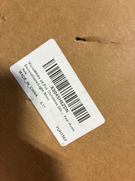 Condition photo showing item condition for 24 Pcs Glitter Christmas Tree Ornaments, Assorted Sizes Sequin Snowflake Shatterproof Christmas Ball Hanging Ornament Set for Xmas Holiday Party New Year Home Decorations(Light Blue)