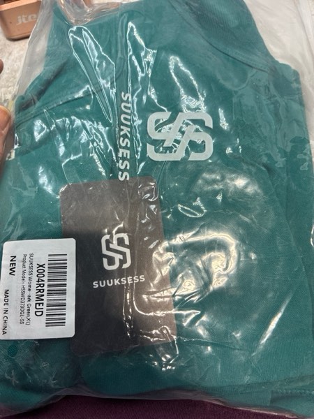 Condition photo showing New/Like New for (Size XL) SUUKSESS Women 2 Piece Workout Sets Hidden Scrunch Butt Lifting Biker Shorts Square Neck Tank Tops Dark Green Large