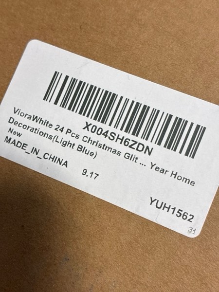 Condition photo showing New/Like New for 24 Pcs Glitter Christmas Tree Ornaments, Assorted Sizes Sequin Snowflake Shatterproof Christmas Ball Hanging Ornament Set for Xmas Holiday Party New Year Home Decorations(Light Blue)