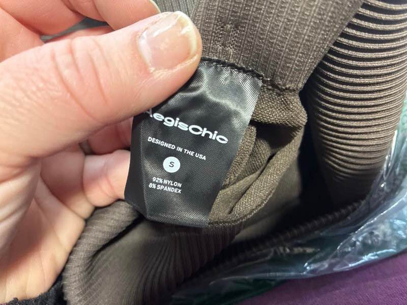 Condition photo showing New/Like New for Brown leggings size small