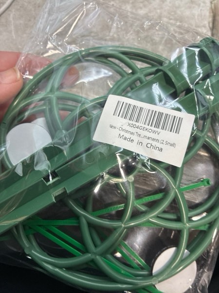 Condition photo showing New/Like New for 2Pcs Christmas Tree Topper Holder, Flat Base Holiday Universal Tree Topper Stabilizer, Green Support Rod with Adjustable attachments to stabilize Seasonal Treetop Ornaments (2, Small) Small 2