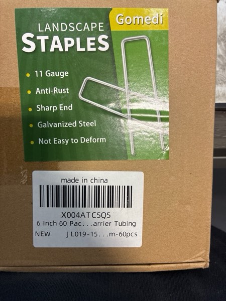 Condition photo showing New/Like New for Landscape Staples 6 Inch 60 Pack, Garden Stakes Galvanized Garden Staples 11 Gauge, Plant Cover Stakes for Lawn Weed Barrier 60 6''L × 1''W
