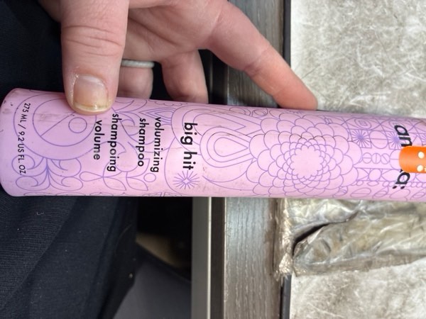 Condition photo showing New/Like New for amika big hit volumizing shampoo 9.2 Fl Oz (Pack of 1)