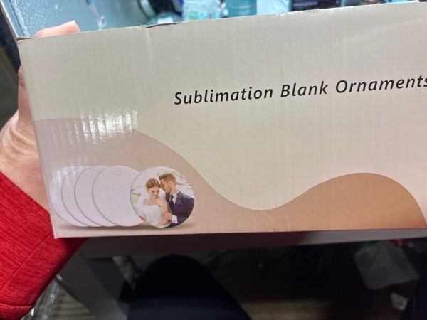 Condition photo showing New/Like New for Round Sublimation Ornament Blanks Double Sided Christmas Tree Decor White Sublimation Ornaments for DIY Crafts 48Pcs