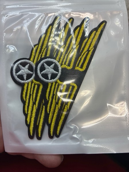 Condition photo showing New/Like New for 4 Pcs Pilot Shoulder Board Epaulets Embroidered Sew On Iron on Fabric Repair Patches