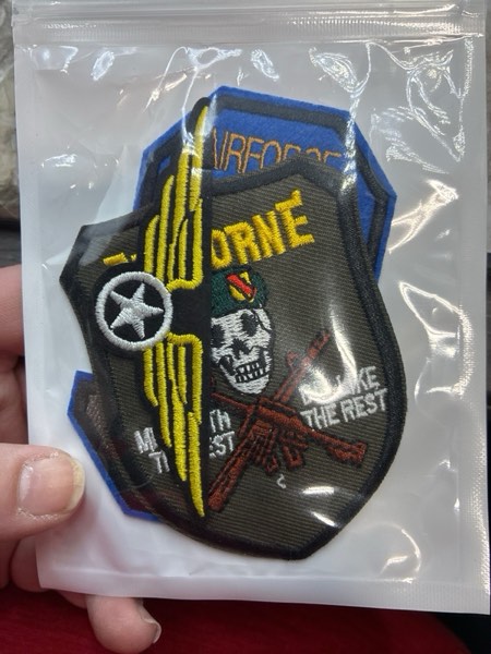 Condition photo showing New/Like New for 3 Pcs Pilots Embroidered Sew On Iron on Fabric Repair Patches