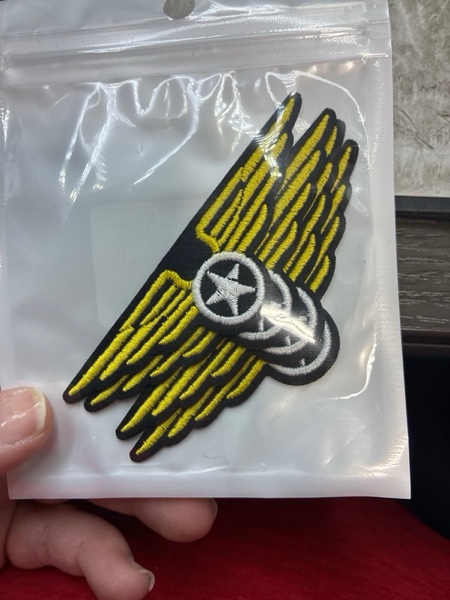 Condition photo showing New/Like New for 4 Pcs Pilot Shoulder Board Epaulets Embroidered Sew On Iron on Fabric Repair Patches