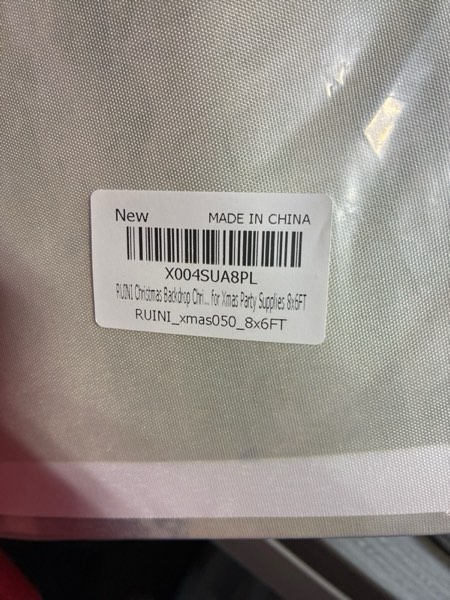 Condition photo showing New/Like New for RUINI Christmas Themed Fireplace Photography Backdrop Christmas Tree Sock Gift Party Decorations Banner (8x6FT)