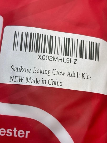 Condition photo showing New/Like New for 2 Pack Christmas Matching Aprons for Kids and Adults, Christmas Baking Crew Aprons for Bakers, White Xmas Kitchen Aprons with 2 Pockets for Cooking Baking, Cute Holiday Apron Gift for Family Friends