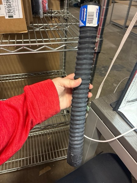 Condition photo showing New/Like New for ACDelco Gold 31637 Flexible Radiator Hose,17 x 1.5 x 1.5 inches