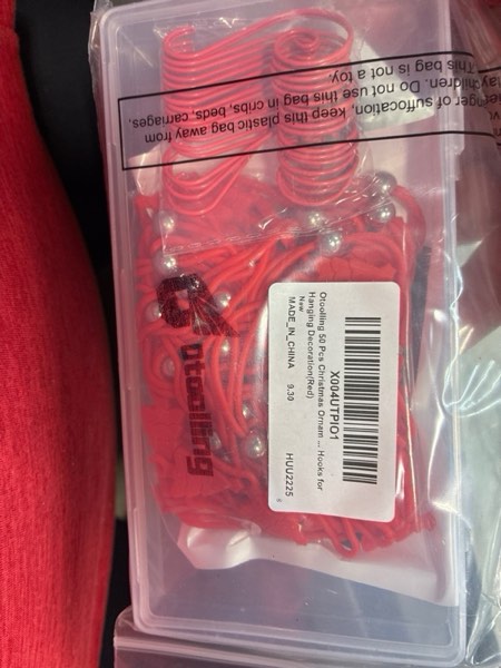 Condition photo showing New/Like New for Otoolling 50 Pcs Christmas Ornament Hooks, 30pcs Silicone Adjustable No-Slip Ornament Strings, 20pcs S-Shaped Hangers Christmas Tree Ornaments Hanger Hooks for Hanging Decoration(Dark Green)