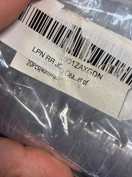 Condition photo showing New/Like New for 20PCS Clear Plastic Acrylic Fillable Ball Ornament Set, Hanging Clear Plastic Ornaments Balls for Christmas Tree, Party Decorations(40mm/1.57 inches) 40mm 20pcs