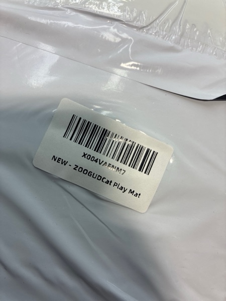 Condition photo showing New/Like New for Activity Play Cat Mat, Play Bag for Cat with 4 Holes, Durable Play Rug for Cats, Collapsible Fun Interactive Training Toys Mat for Cats Diameter 16 in, Length 24 in